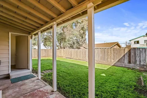 19057 E Front St, Linden, CA 95236 photo 19