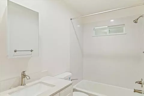 19057 E Front St, Linden, CA 95236 photo 18