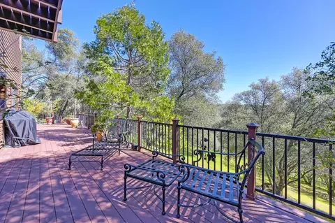 Exterior - 5487 Comstock Rd, Placerville, CA 95667 photo 15 of 34