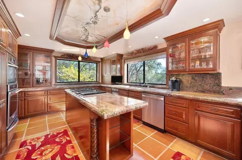Kitchen - 5487 Comstock Rd, Placerville, CA 95667 photo 2 of 5