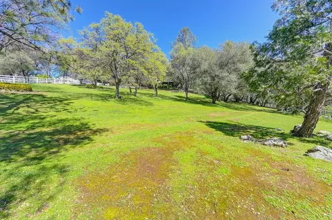 Exterior - 5487 Comstock Rd, Placerville, CA 95667 photo 33 of 34