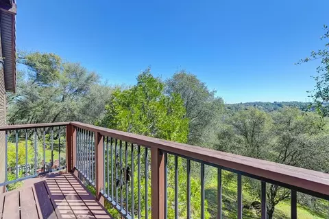 Exterior - 5487 Comstock Rd, Placerville, CA 95667 photo 6 of 34