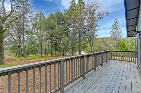 Exterior - 4945 Logans Ln, Placerville, CA 95667 photo 13 of 26