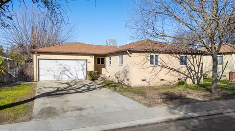 2121 Eicher Ave, Modesto, CA 95350 photo 1