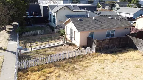 Other - 423 14th St, Modesto, CA 95354 photo 1 of 6