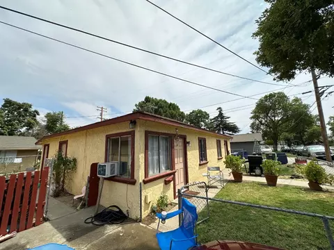 908 S Madison St, Modesto, CA 95351 photo 5