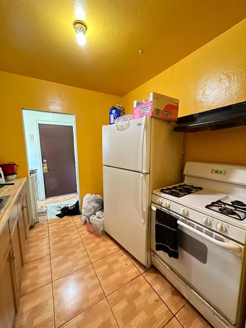 908 S Madison St, Modesto, CA 95351 photo 28