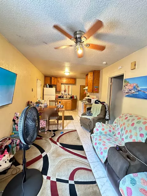 908 S Madison St, Modesto, CA 95351 photo 16