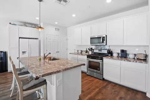 2830 Kirsch Dr, Antelope, CA 95843 photo 7