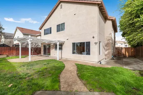 Exterior - 1366 Mansfield St, Tracy, CA 95376 photo 8 of 8