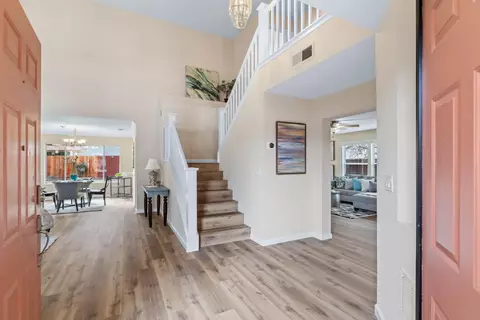 Entry Way - 1366 Mansfield St, Tracy, CA 95376 photo 2 of 13