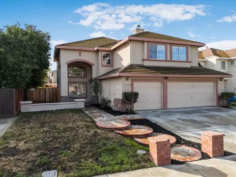 Exterior - 1366 Mansfield St, Tracy, CA 95376 photo 3 of 8
