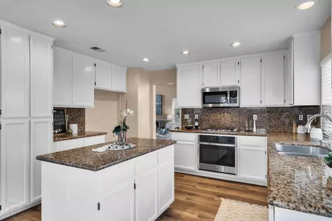 Kitchen - 1366 Mansfield St, Tracy, CA 95376 photo 1 of 6