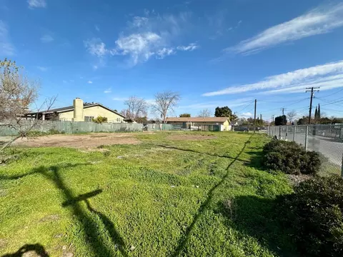 703 Erickson Ave, Modesto, CA 95351 photo 10