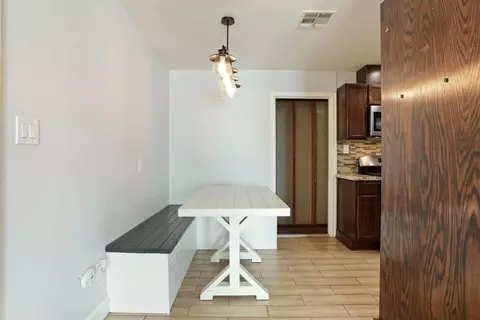 Dining - 633 Hudson Ln, Modesto, CA 95351 photo 1 of 2