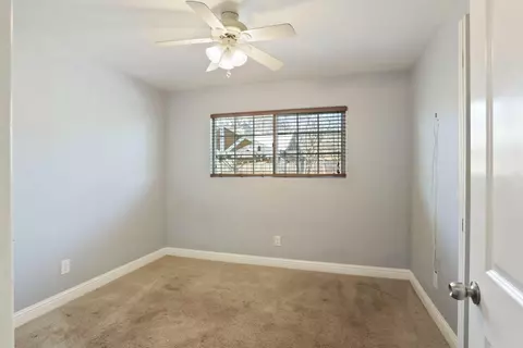Bedroom - 633 Hudson Ln, Modesto, CA 95351 photo 3 of 8