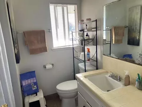1680 W Shirley Ct, Modesto, CA 95358 photo 11