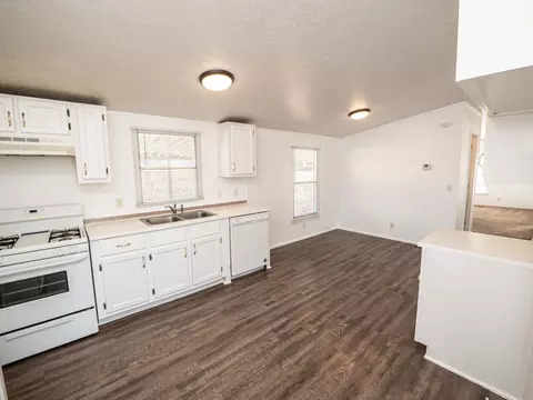 2545 S East Ave I #13, Lancaster, CA 93535 photo 22