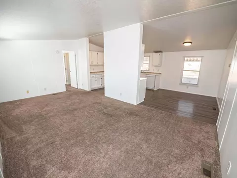 2545 S East Ave I #13, Lancaster, CA 93535 photo 13