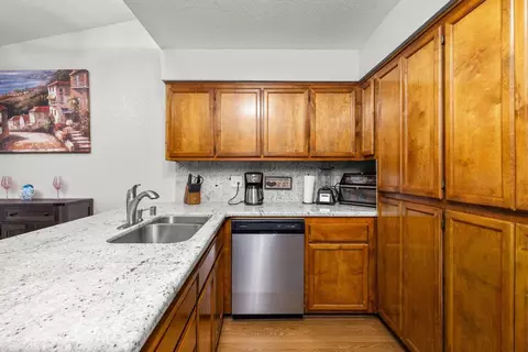 1124 Cedar Creek Dr #3, Modesto, CA 95355 photo 12
