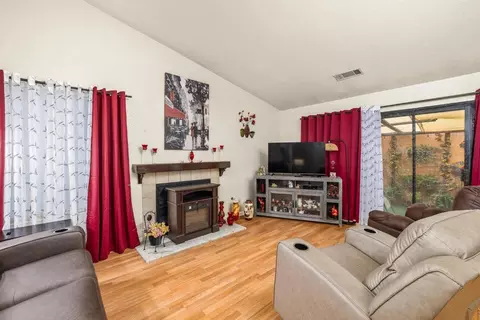 1124 Cedar Creek Dr #3, Modesto, CA 95355 photo 9