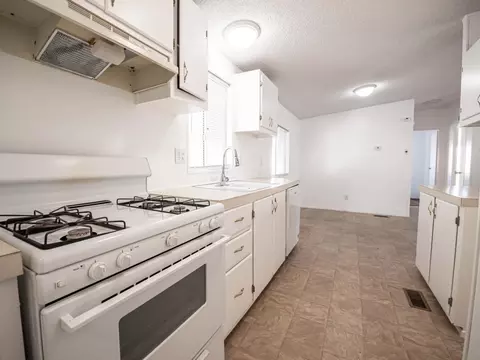 2545 East Ave I #80, Lancaster, CA 93535 photo 23