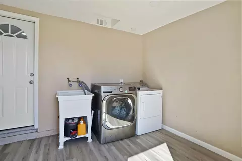 5555 10th St, Keyes, CA 95328 photo 4