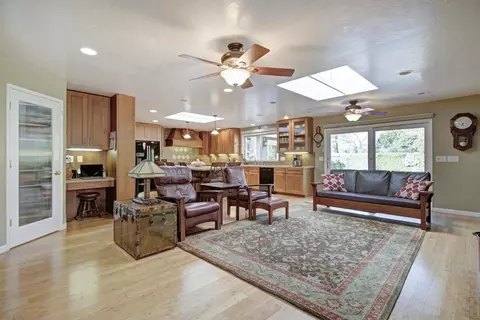 4901 Thor Way, Carmichael, CA 95608 photo 21