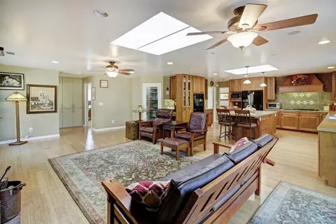4901 Thor Way, Carmichael, CA 95608 photo 19