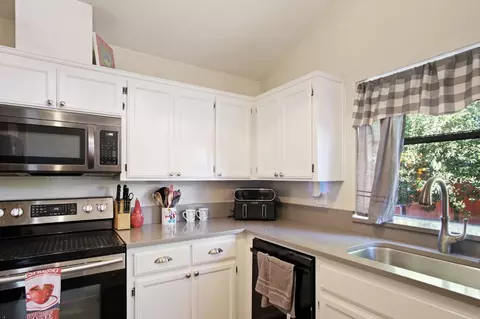 2837 Walnut Ter, Modesto, CA 95355 photo 15