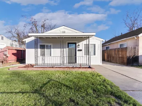 3331 21st Ave, Sacramento, CA 95820
