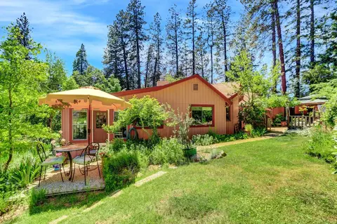 11192 Silver Willow Ln, Nevada City, CA 95959