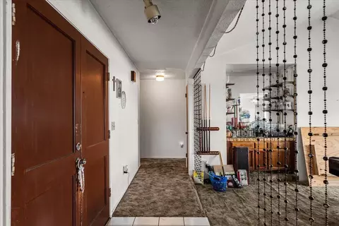 Entry Way - 2005 Cheyenne Way, Modesto, CA 95356 photo 3 of 4