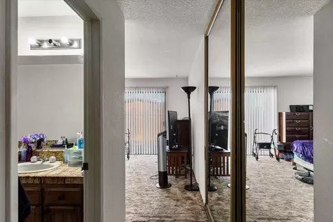 Entry Way - 2005 Cheyenne Way, Modesto, CA 95356 photo 4 of 4