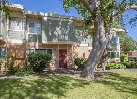 1809 Sycamore Ln, Davis, CA 95616 photo 1