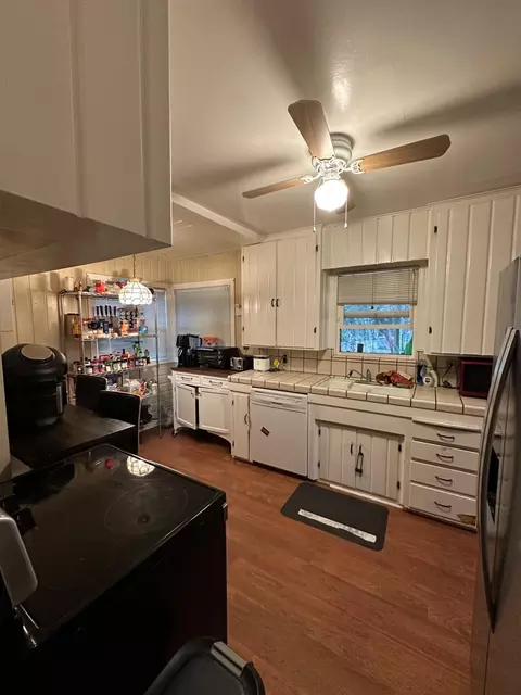 238 E Roseburg Ave, Modesto, CA 95350 photo 18