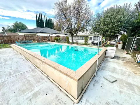 238 E Roseburg Ave, Modesto, CA 95350 photo 1