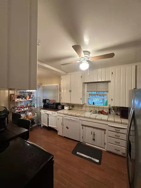 238 E Roseburg Ave, Modesto, CA 95350 photo 19