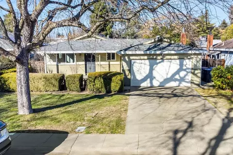 1719 Chapman Pl, Davis, CA 95618 photo 3