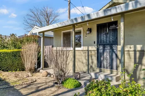 1719 Chapman Pl, Davis, CA 95618 photo 4
