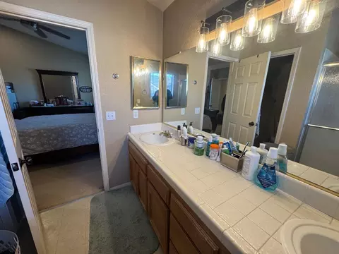 8305 Benjamin Dr, Antelope, CA 95843 photo 32