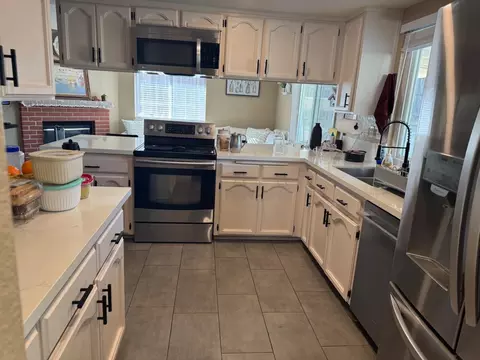 8305 Benjamin Dr, Antelope, CA 95843 photo 1