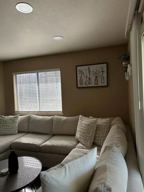 8305 Benjamin Dr, Antelope, CA 95843 photo 27