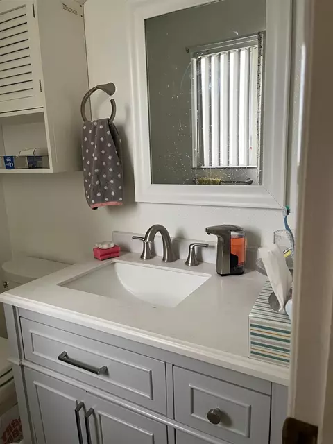 Bath - 152 8th, Williams, CA 95987 photo 3 of 4