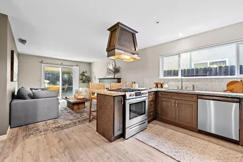 Kitchen - 7724 Smoley Way, Citrus Heights, CA 95610 photo 4 of 7