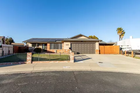 1116 Delzer Ct, Modesto, CA 95350 photo 1