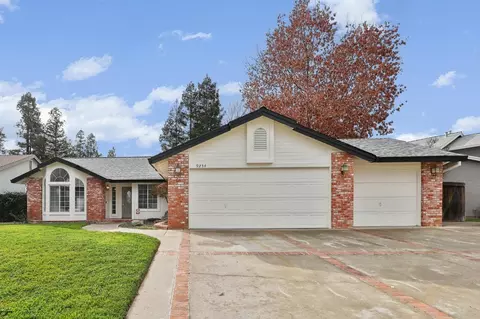 9254 Whittemore Dr, Elk Grove, CA 95624