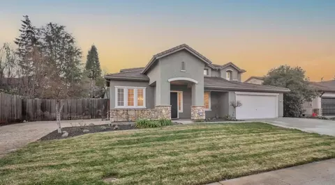 3903 Ravenview Ct, Rocklin, CA 95677 photo 2