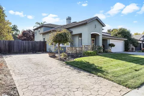 3903 Ravenview Ct, Rocklin, CA 95677 photo 4