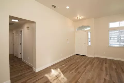 Entry Way - 1582 Churcher Dr, Manteca, CA 95337 photo 1 of 3